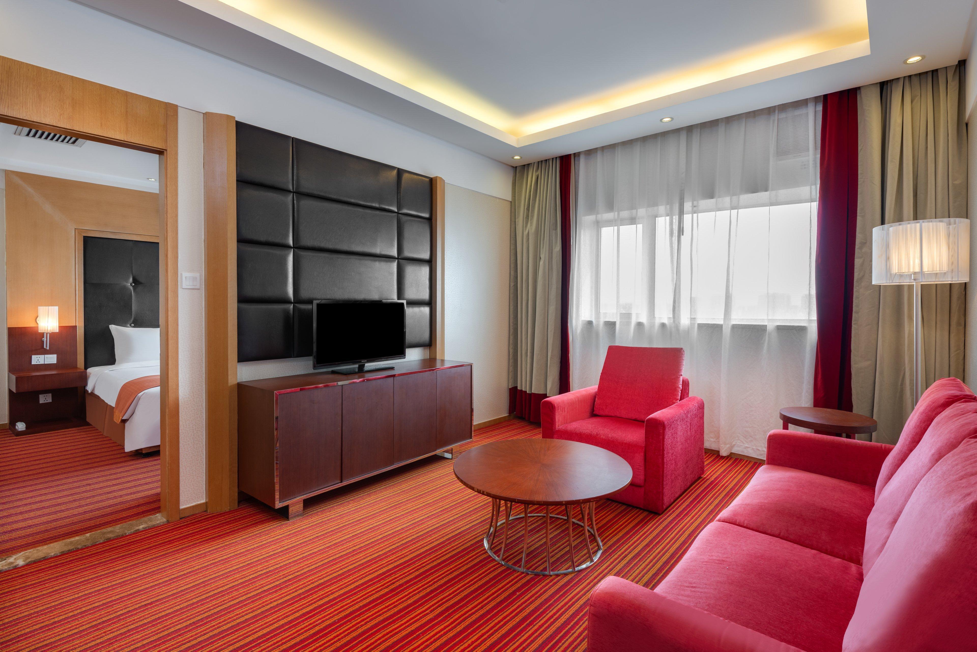 Holiday Inn Express Shanghai New Hongqiao, An Ihg Hotel Bagian luar foto